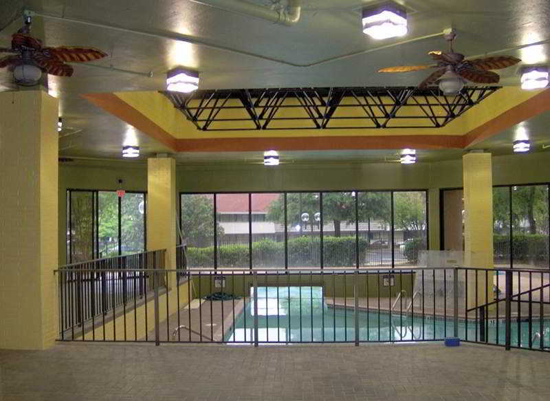 Готель Ramada Plaza By Wyndham Atlanta Airport College Park Екстер'єр фото