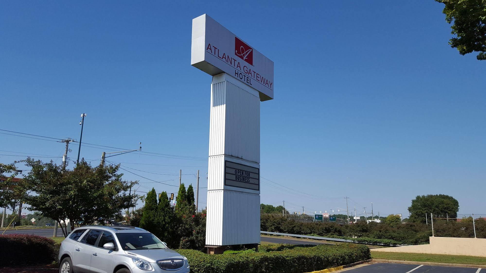 Готель Ramada Plaza By Wyndham Atlanta Airport College Park Екстер'єр фото